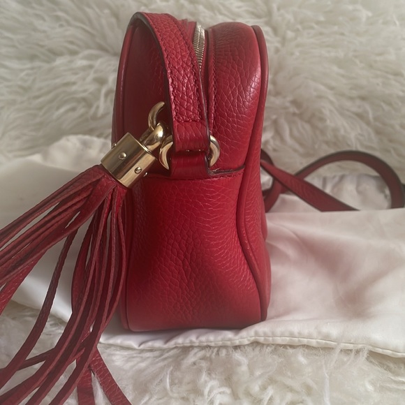 Gucci Red Soho Crossbody Bag - Picture 7 of 17